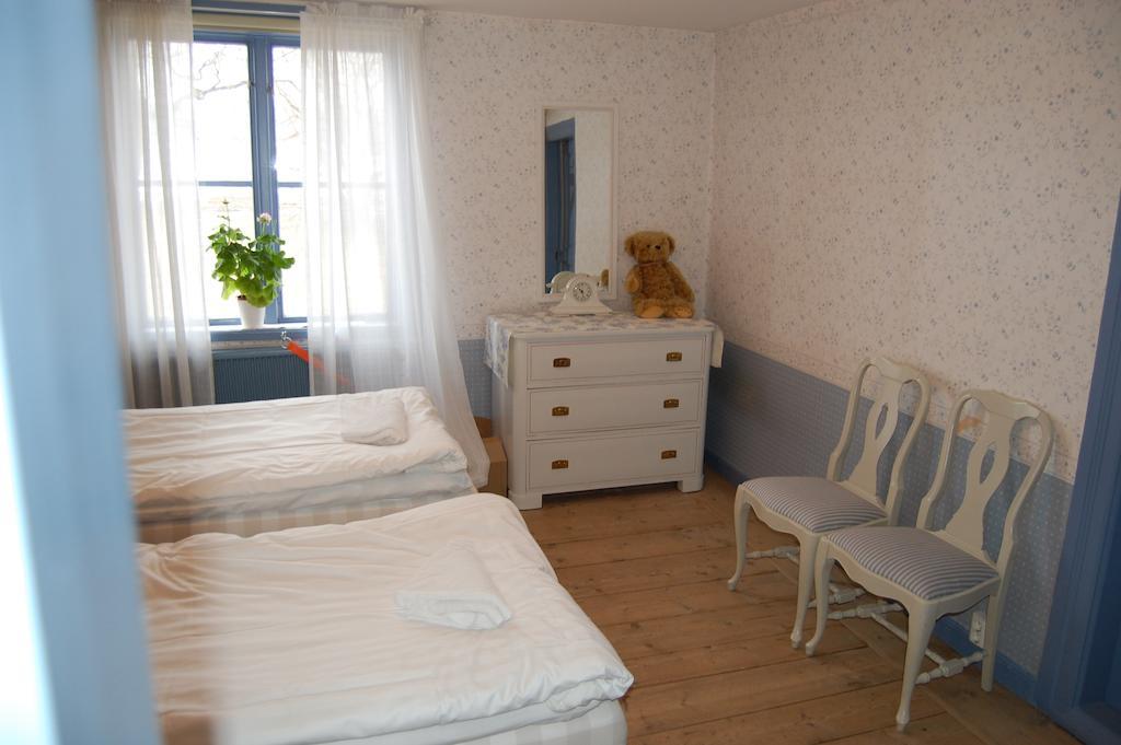 Tullgarns Vardshus Bed and Breakfast Vagnhärad Δωμάτιο φωτογραφία